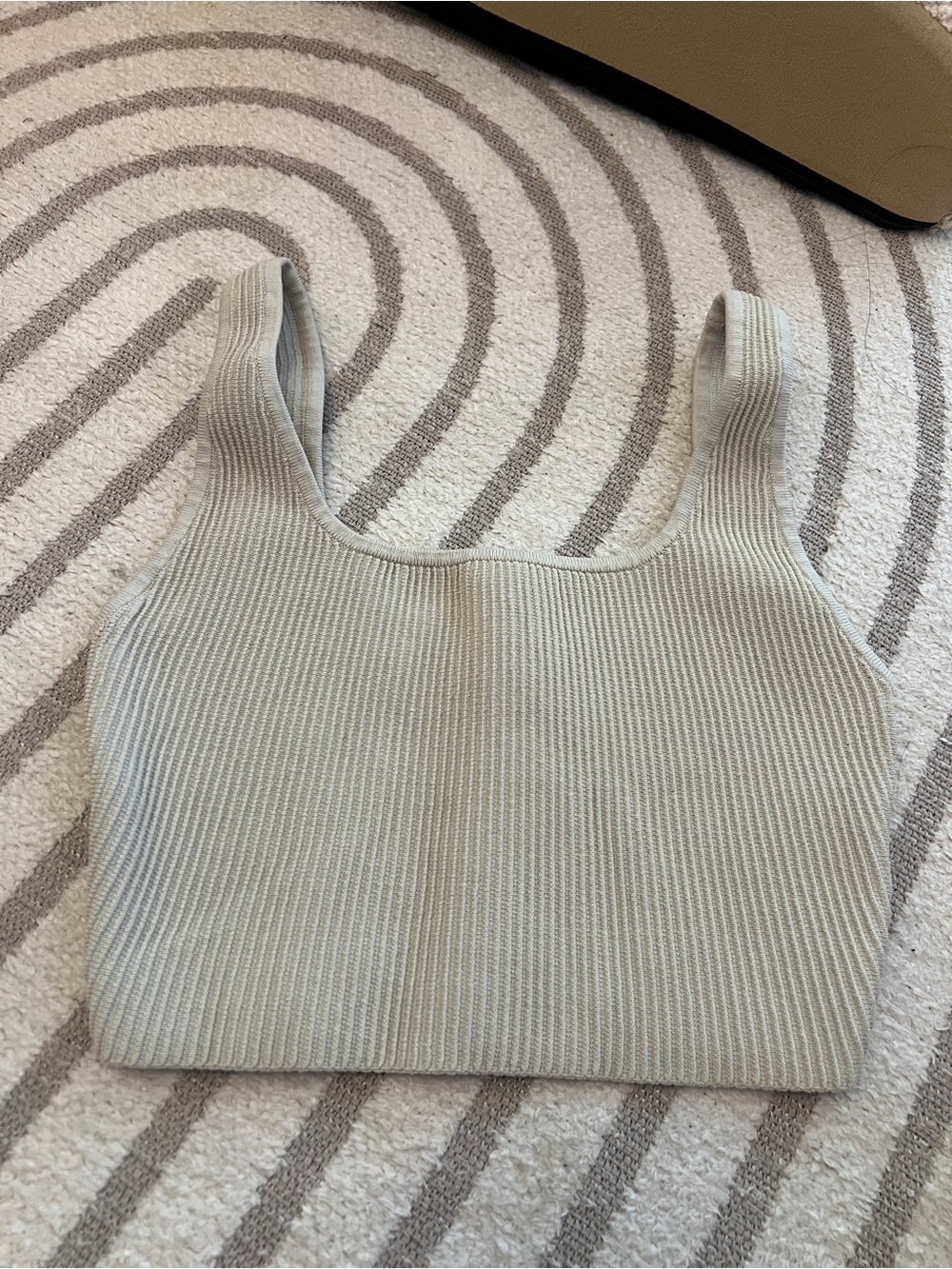 Babaton ribbed sculpt knit crop tank